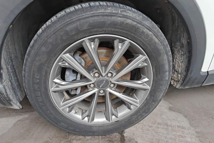 Used JETOUR X70 2019 1.5T DCT Jingxing Edition Left Front Wheel Hub