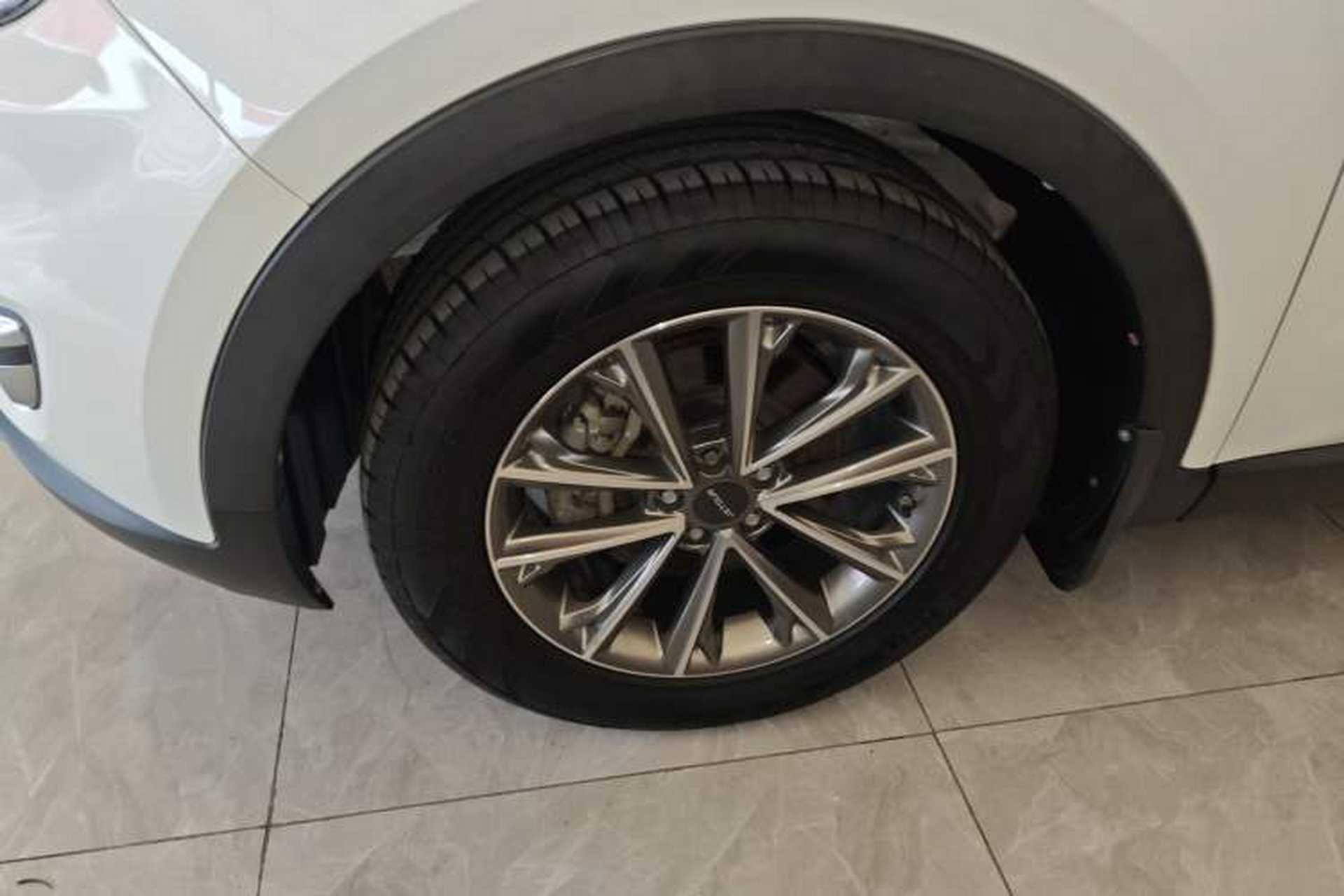 Used JETOUR X70 2019 1.5T DCT Joyride Edition Left Front Wheel Hub