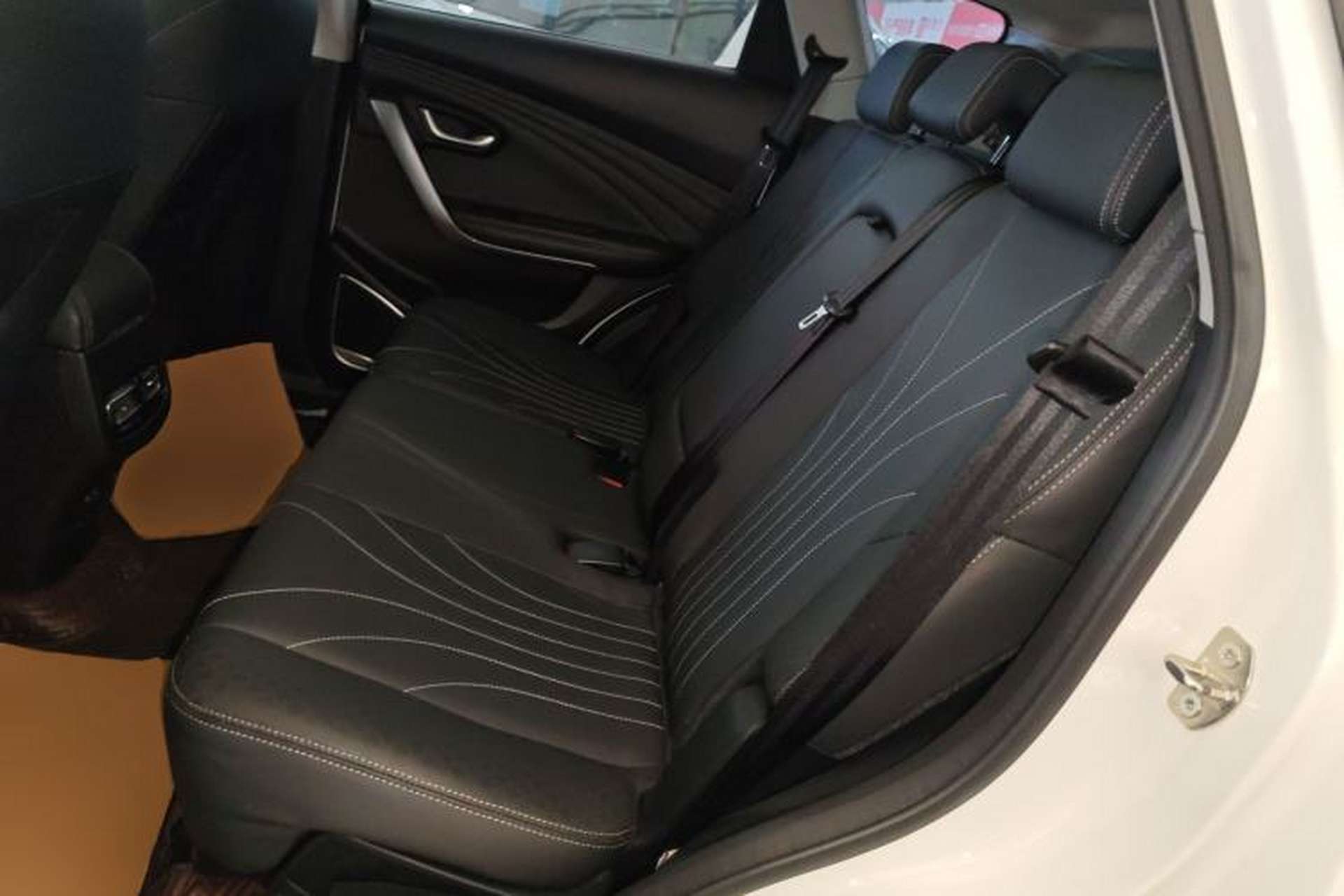 Used JETOUR X70 2019 1.5T DCT Joyride Edition Left Rear Seat
