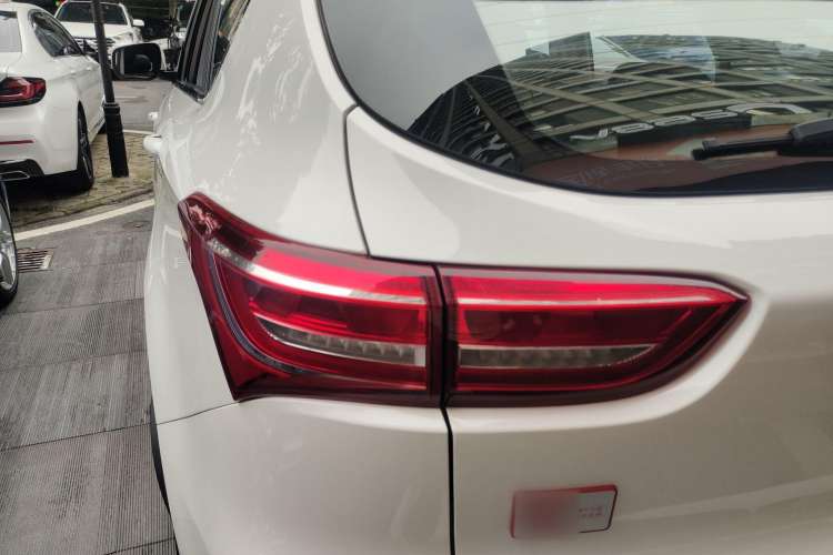 Used JETOUR X70 2019 1.5T DCT Joyride Edition Left Rear Taillight