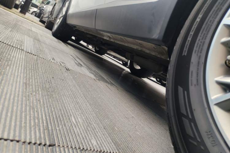 Used JETOUR X70 2019 1.5T DCT Joyride Edition Left Side Sill