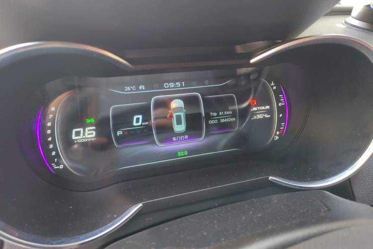 Used JETOUR X70 2019 1.5T DCT Jingxing Edition Odometer Close Up