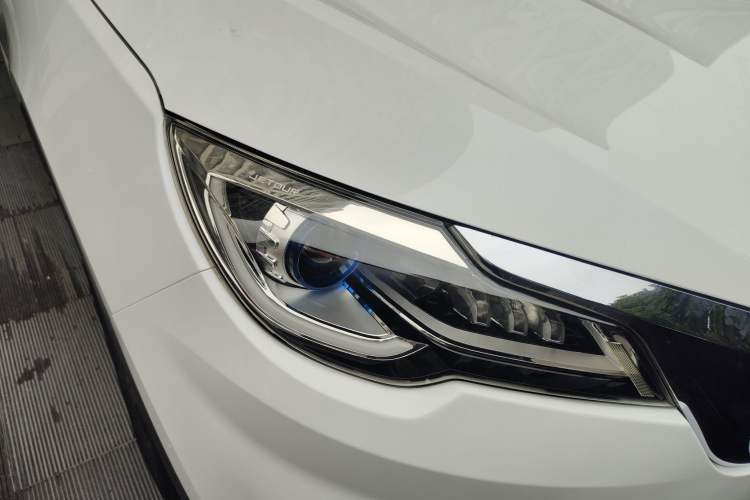 Used JETOUR X70 2019 1.5T DCT Joyride Edition Right Front Headlight