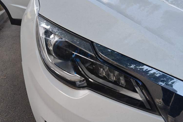 Used JETOUR X70  Right Front Headlight
