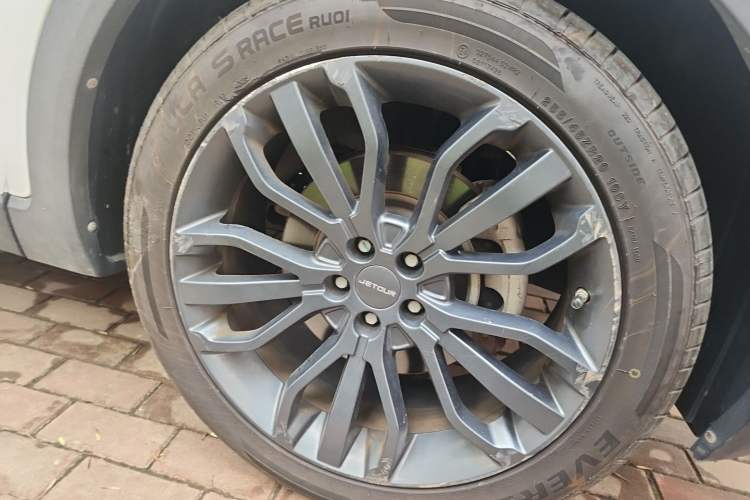 Used JETOUR X70  Right Front Wheel Hub