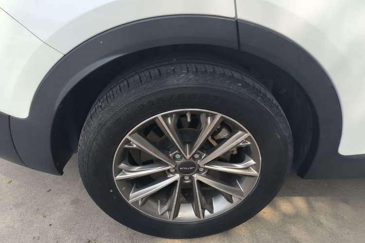 Used JETOUR X70 2019 1.5T DCT Joyride Edition Right Rear Wheel Hub