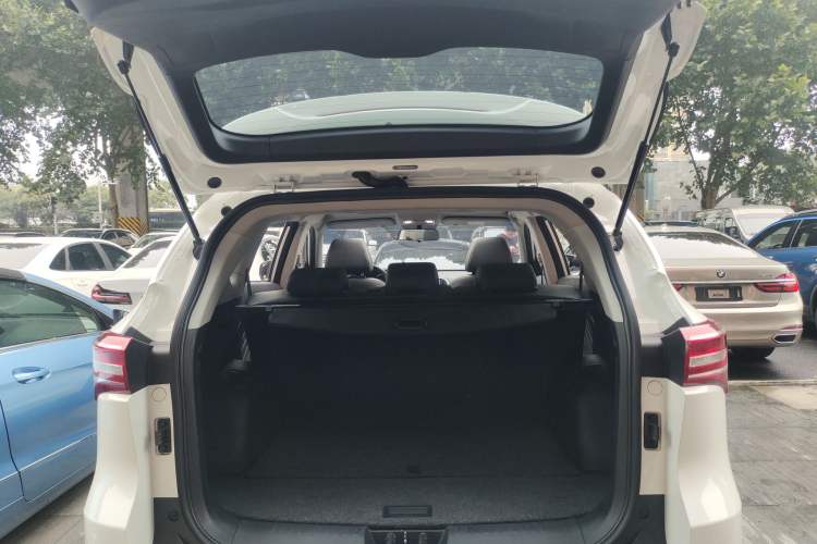 Used JETOUR X70 2019 1.5T DCT Joyride Edition Trunk