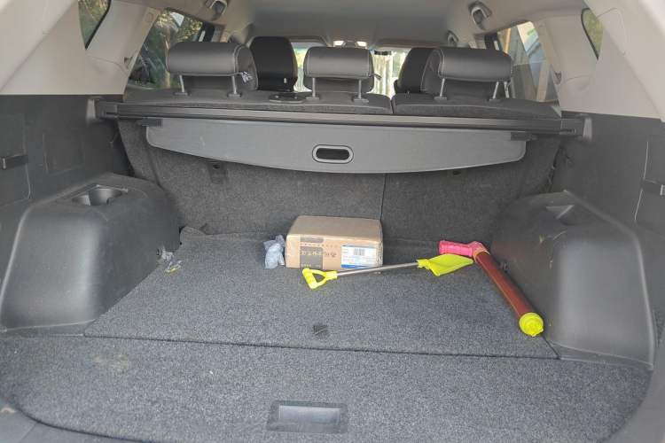 Used JETOUR X70  Trunk