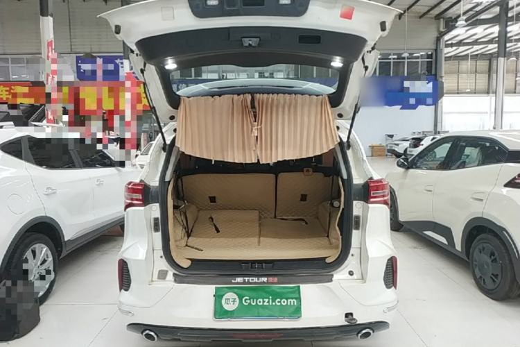 Used JETOUR X70 2019 1.5T DCT Jingxing Edition Trunk