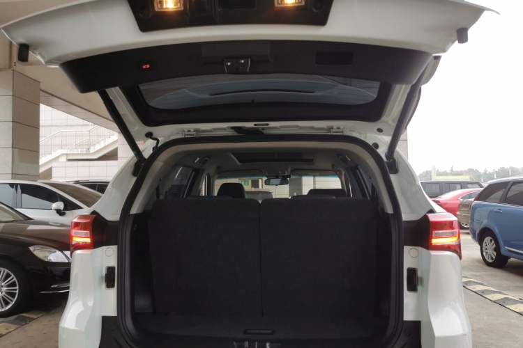 Used JETOUR X70 2019 1.5T DCT Joyride Edition Trunk