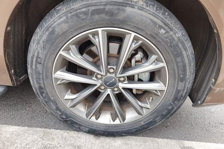 Used JETOUR X70 2019 1.5T DCT Joyride Edition Right Front Wheel Hub
