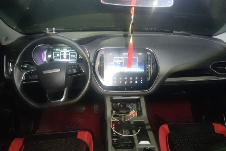 Used JETOUR X70 2020 1.5T DCT Comfort Edition 5-seater Audio And AC Panel