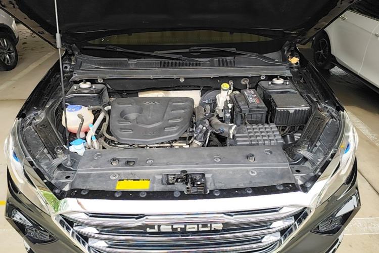 Used JETOUR X70 2020 1.5T Manual Comfort Edition 5 Seats Engine Bay