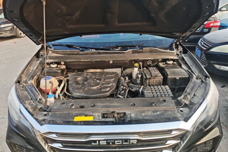 Used JETOUR X70 2020 1.5T Manual Comfort Edition 5 Seats Engine Bay