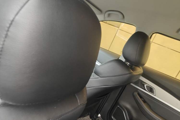 Used JETOUR X70 2020 1.5T Manual Comfort Edition 5 Seats Headliner