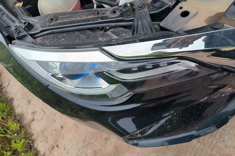 Used JETOUR X70 2020 1.5T Manual Comfort Edition 5 Seats Right Front Headlight