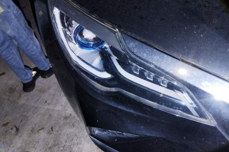 Used JETOUR X70 2020 1.5T DCT Comfort Edition 7-Seater Right Front Headlight