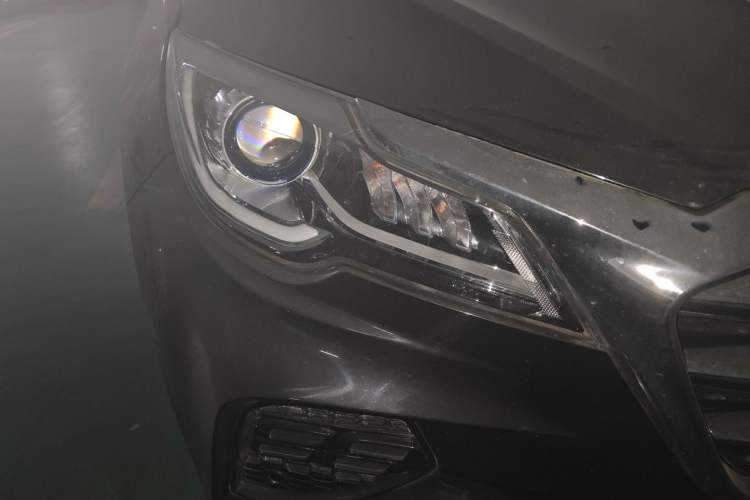 Used JETOUR X70 2020 1.5T DCT Comfort Edition 5-seater Right Front Headlight