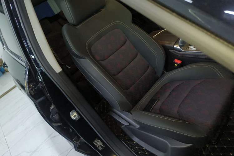 Used JETOUR X70 2020 1.5T DCT Comfort Edition 5-seater Right Front Seat