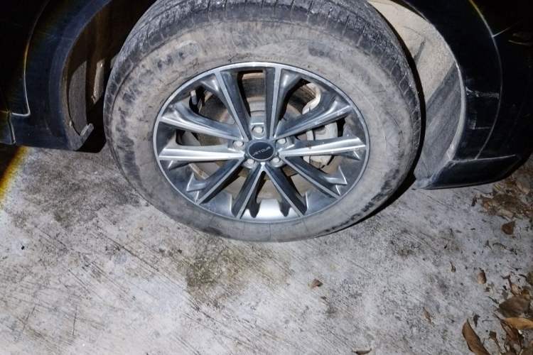 Used JETOUR X70 2020 1.5T DCT Comfort Edition 7-Seater Right Front Wheel Hub