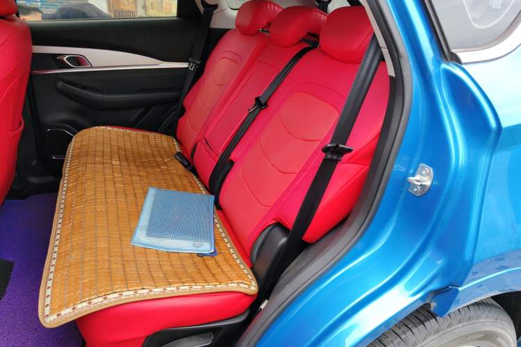 Used JETOUR X70 2020 1.5T Manual Comfort Edition 7-Seater Left Rear Seat