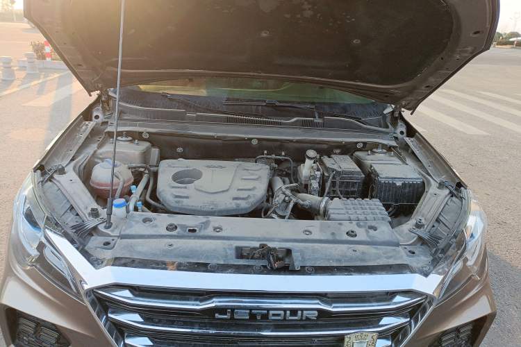 Used JETOUR X70 2020 1.5T DCT Comfort Edition 7-Seater Engine Bay