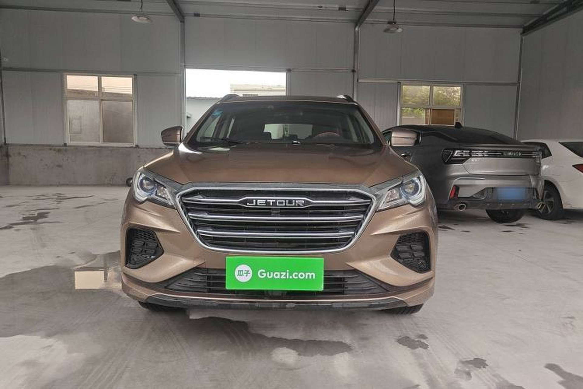 Used JETOUR X70 2020 1.5T Manual Comfort Edition 7-Seater Exterior 1