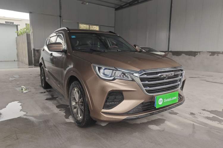 Used JETOUR X70 2020 1.5T Manual Comfort Edition 7-Seater Exterior 2