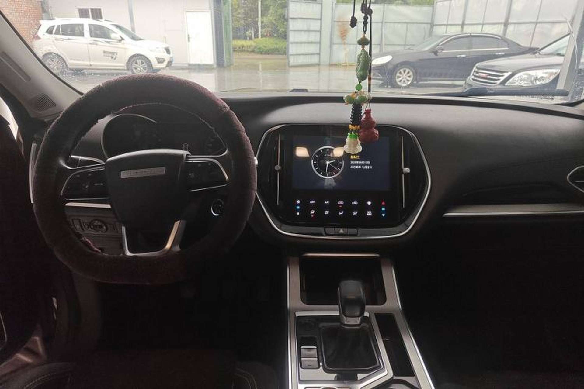 Used JETOUR X70 2020 1.5T Manual Comfort Edition 7-Seater Interior 3