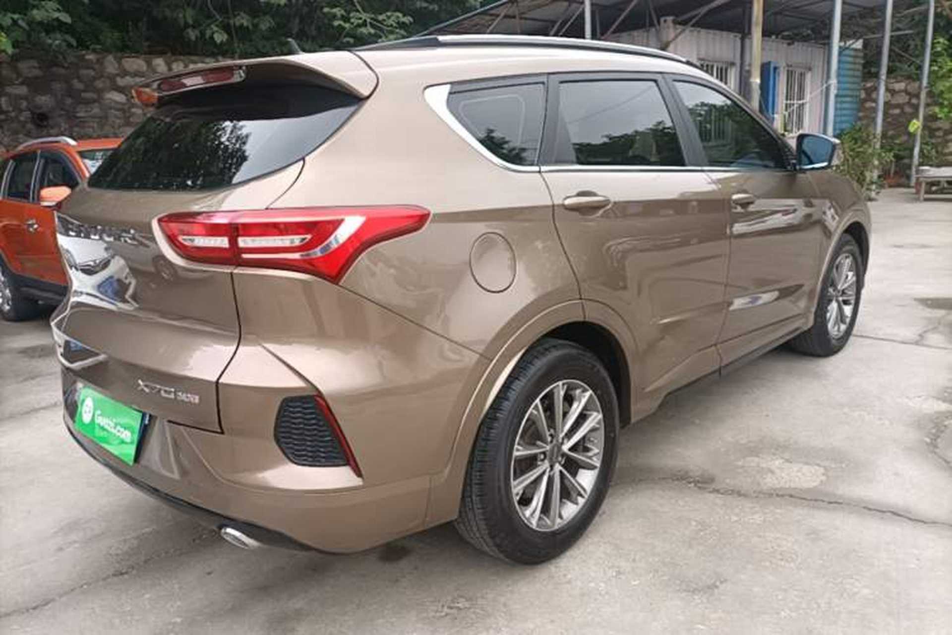 Used JETOUR X70 2020 1.5T DCT Comfort Edition 5-seater Rear Right 45 Deg