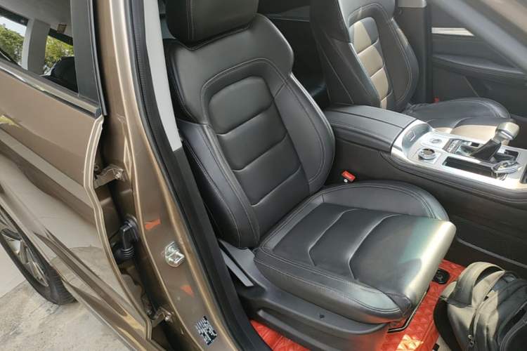 Used JETOUR X70 2020 1.5T DCT YueXing Edition 7-Seater Right Front Seat