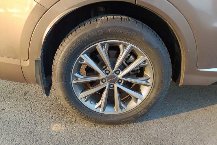 Used JETOUR X70 2020 1.5T DCT Comfort Edition 7-Seater Right Rear Wheel Hub