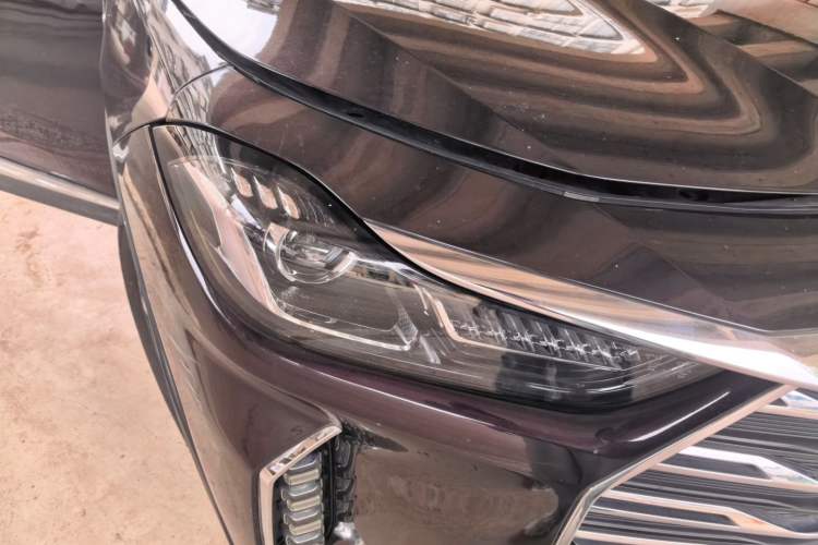 Used JETOUR X70 2020 1.5T DCT YueXing Edition 7-Seater Right Front Headlight
