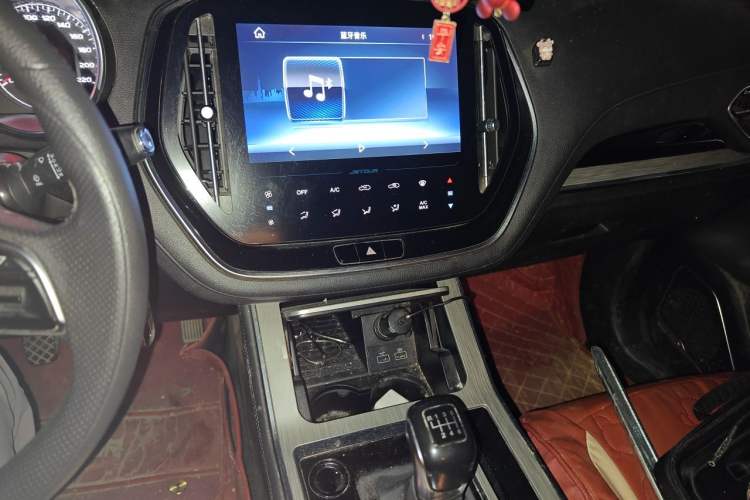 Used JETOUR X70 2020 1.5T Manual Comfort Edition 5 Seats Audio And AC Panel