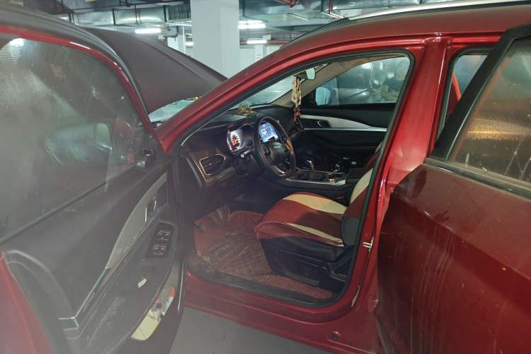 Used JETOUR X70 2020 1.5T Manual Comfort Edition 5 Seats Driver Seat