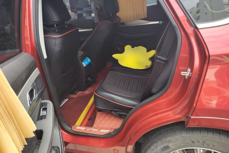 Used JETOUR X70 2020 1.5T DCT Comfort Edition 5-seater Left Rear Seat