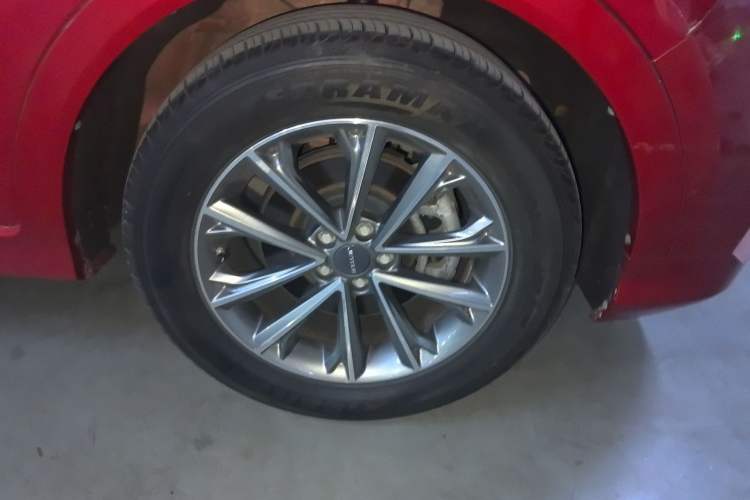 Used JETOUR X70 2020 1.5T Manual Comfort Edition 5 Seats Right Front Wheel Hub
