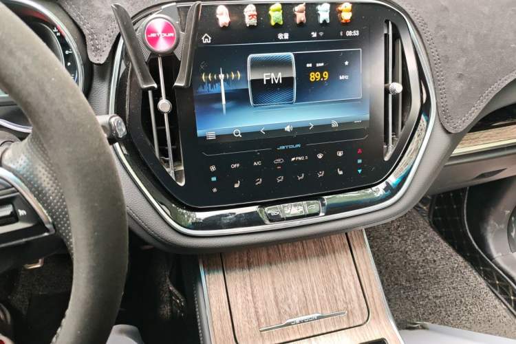 Used JETOUR X70 2020 1.5T Manual Luxury Edition 6 Seats Audio And AC Panel
