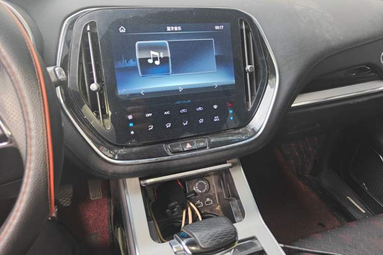 Used JETOUR X70 2020 1.5T DCT Comfort Edition 7-Seater Audio And AC Panel