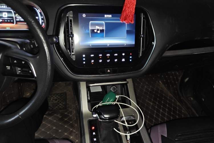 Used JETOUR X70 2020 1.5T DCT Comfort Edition 7-Seater Audio And AC Panel