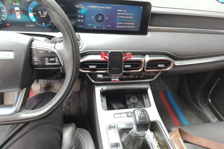 Used JETOUR X70 2020 1.5T Manual Jingxing Edition 5 Seats Audio And AC Panel