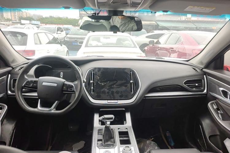 Used JETOUR X70 2020 1.5T DCT Comfort Edition 7-Seater Center Console
