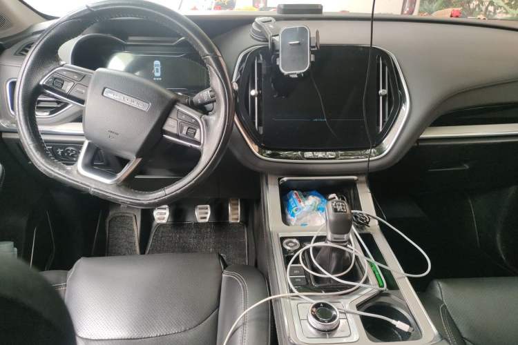 Used JETOUR X70 2020 1.5T Manual EnjoyDrive Edition 5 Seats Center Console