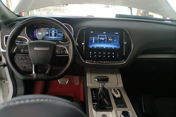 Used JETOUR X70 2020 1.5T DCT YueXing Edition 5 Seats Center Console