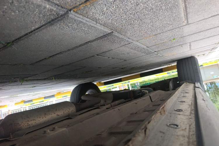 Used JETOUR X70  Chassis Front Right