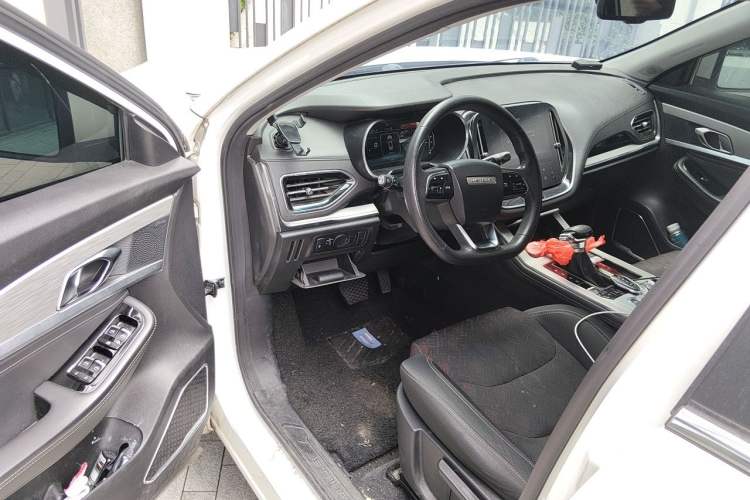 Used JETOUR X70 2020 1.5T DCT Comfort Edition 7-Seater Driver Seat