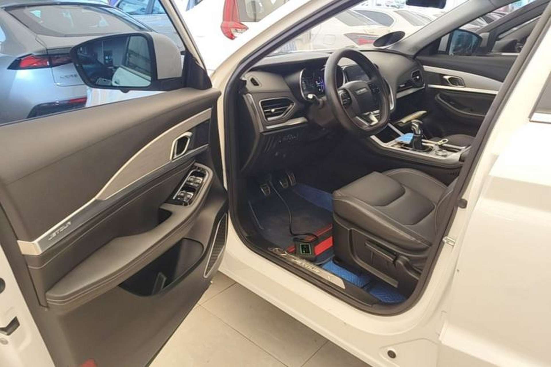 Used JETOUR X70 2020 1.5T Manual Enjoyment Edition 7-Seater Driver Seat