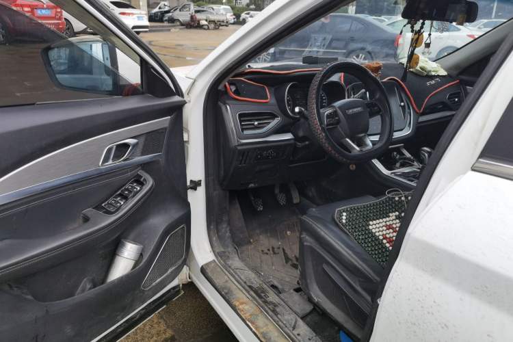 Used JETOUR X70 2020 1.5T Manual Comfort Edition 5 Seats Driver Seat