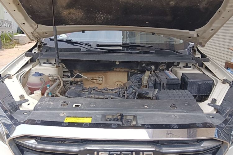 Used JETOUR X70 2020 1.5T Manual EnjoyDrive Edition 5 Seats Engine Bay