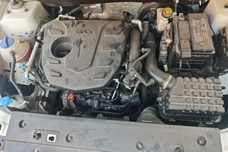 Used JETOUR X70 2020 1.5T Manual Comfort Edition 7-Seater Engine Bay